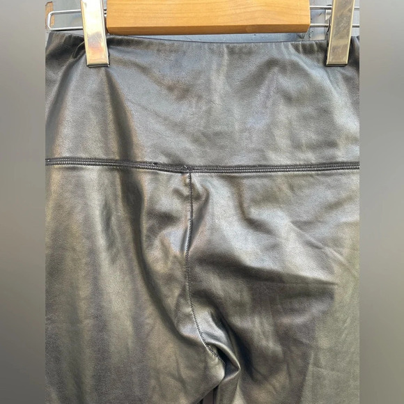 Wilfred Rebelle  Faux Leather Pant/Legging Black size Small - Picture 6 of 13